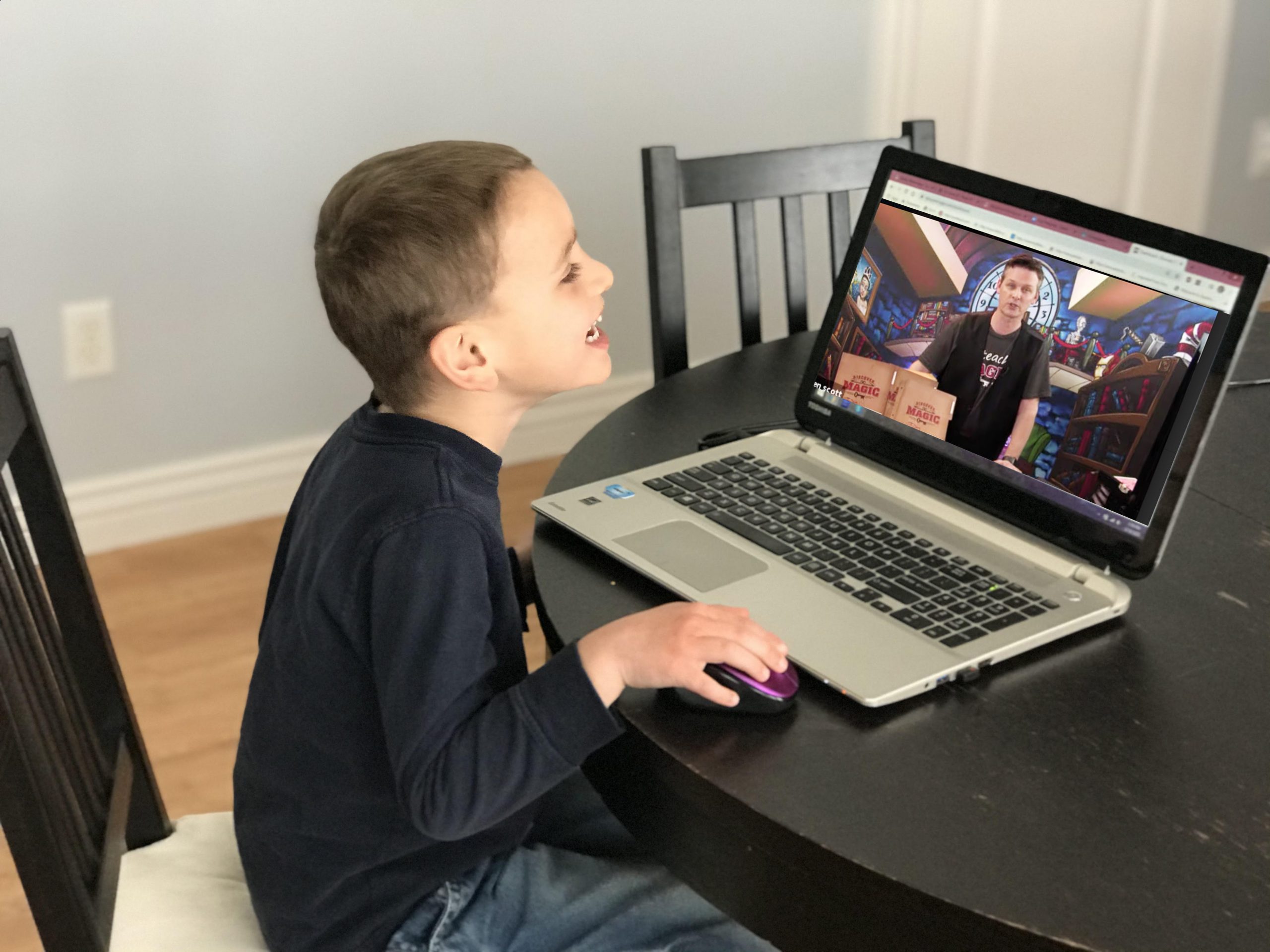 Online magic class